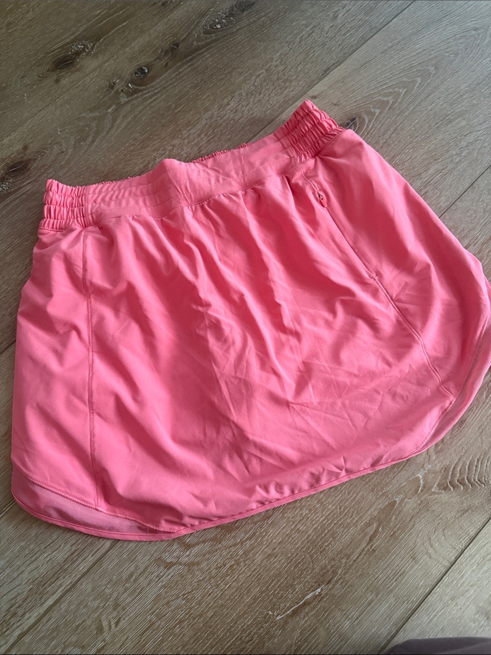 lululemon athletica Coral Pink Athletic Skirt Sz 8 perfect condition